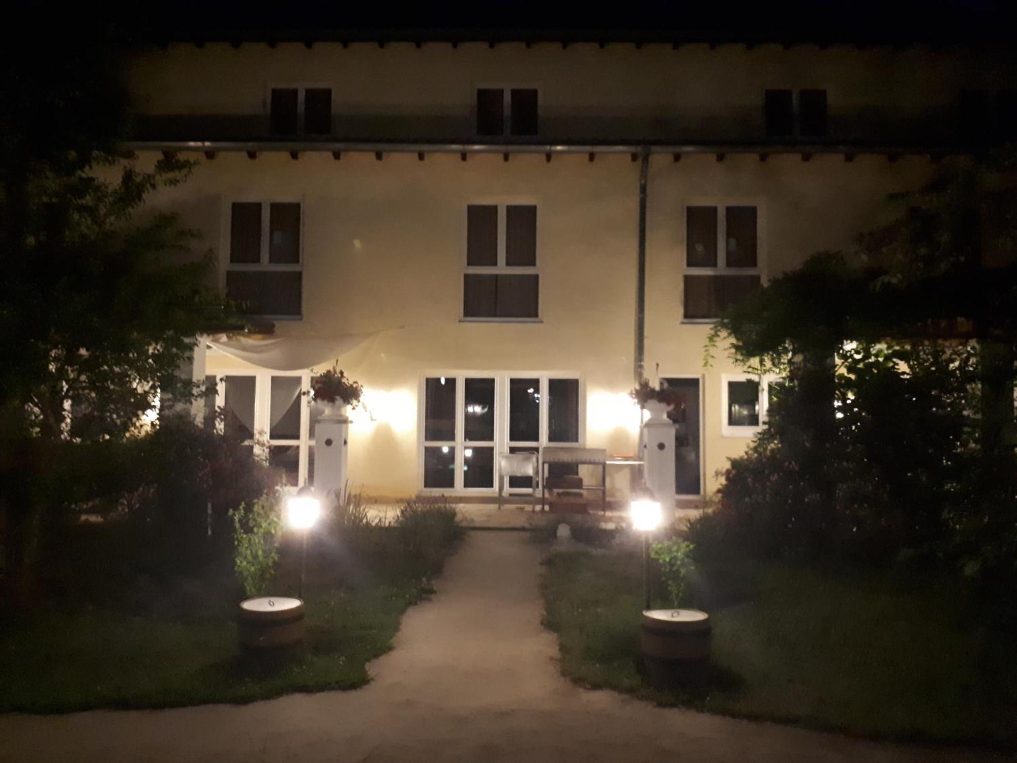 Mediterran Hotel Juwel Karlstein am Main Exterior photo